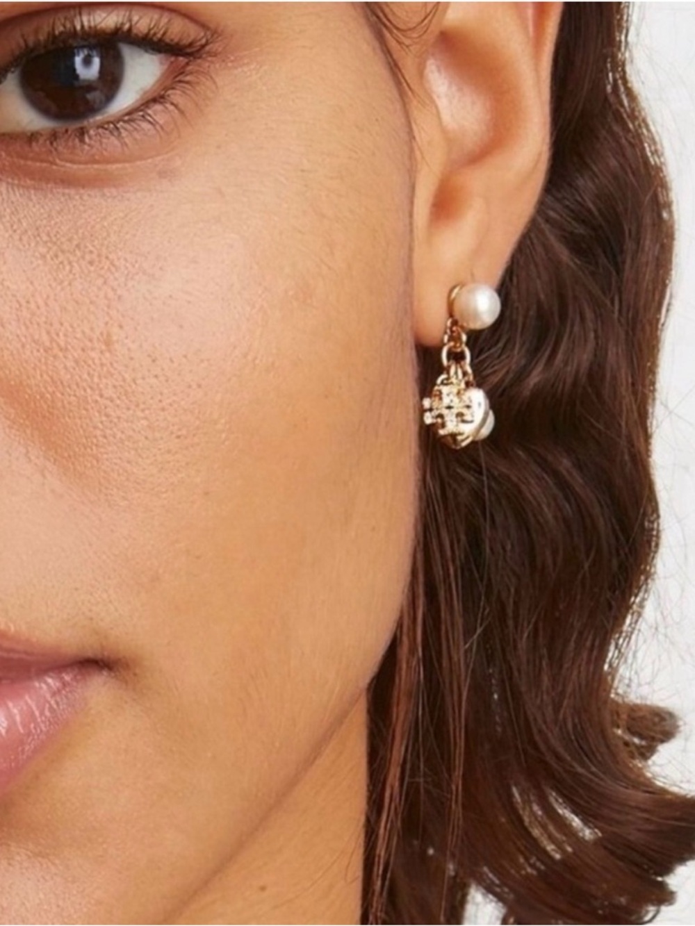 Authentic Tory Burch Gold Pearl Drop Heart Cluster Earrings - Women Jewelry New
